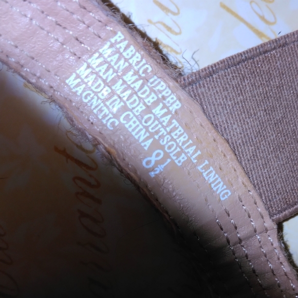 Yellowbox Platform Wedge Sandals - Picture 6 of 6